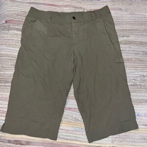 Columbia Women’s Omni-Shade Capris‎ Size 6